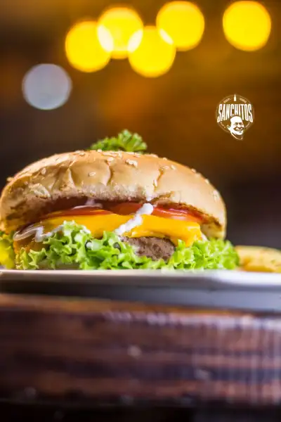 CHEESEBURGUER
