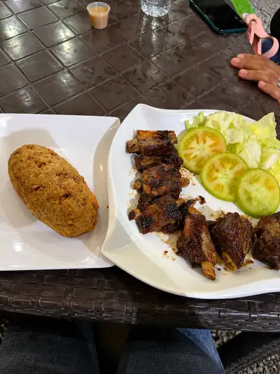 Con Majaito