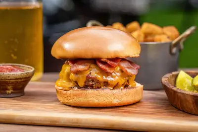 Bacon Cheese Burger